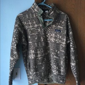 Patagonia fleece pullover